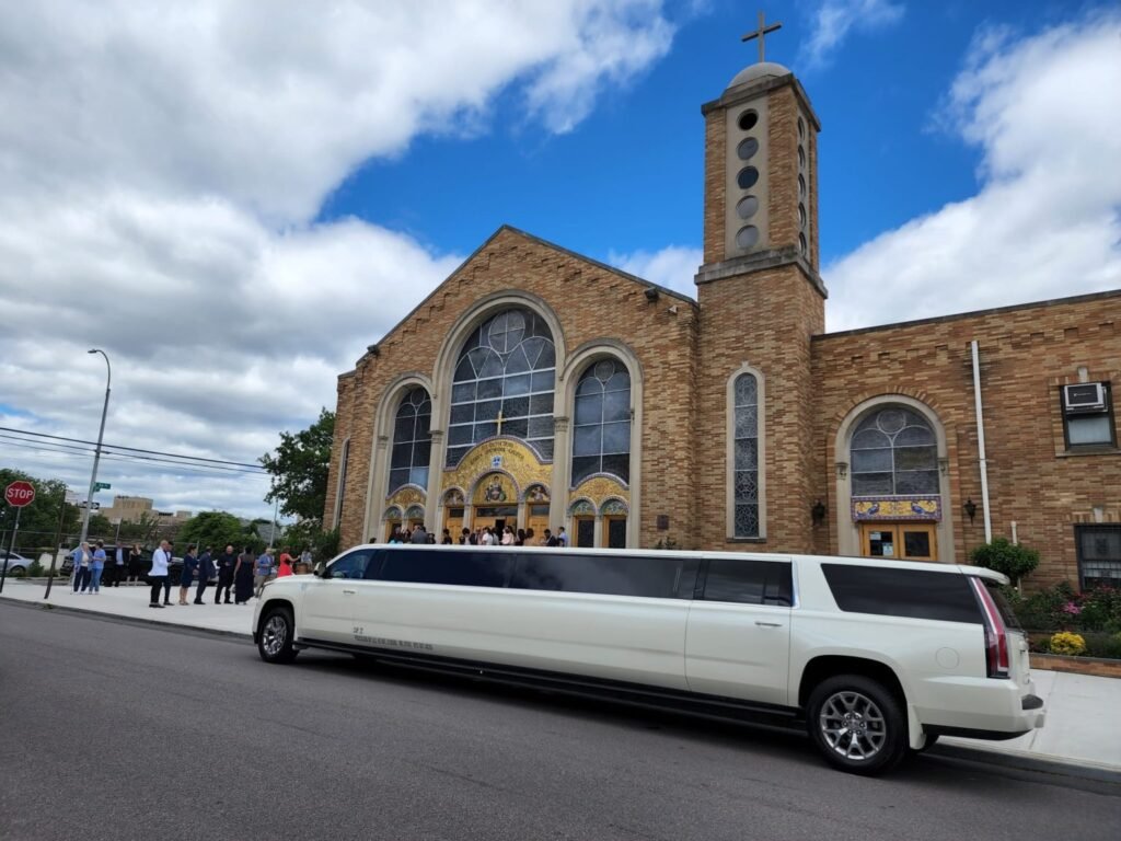 limousine service in Hamilton